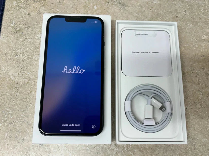 iPhone 13 128GB/256GB ROM Unlocked A15 Chip IOS 5G phone Face ID 6.1" OLED Screen Smartphone iphone13 cellphone