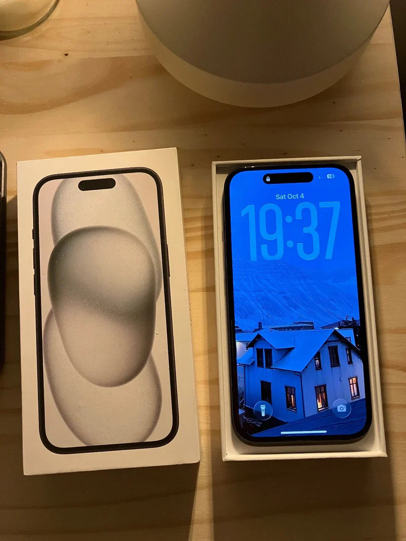 Original iphone 15 128/256GB 6.1-inch deverouiller
