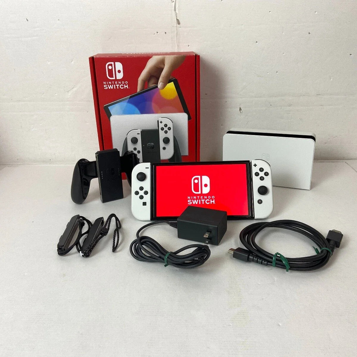 SWITCH OLED